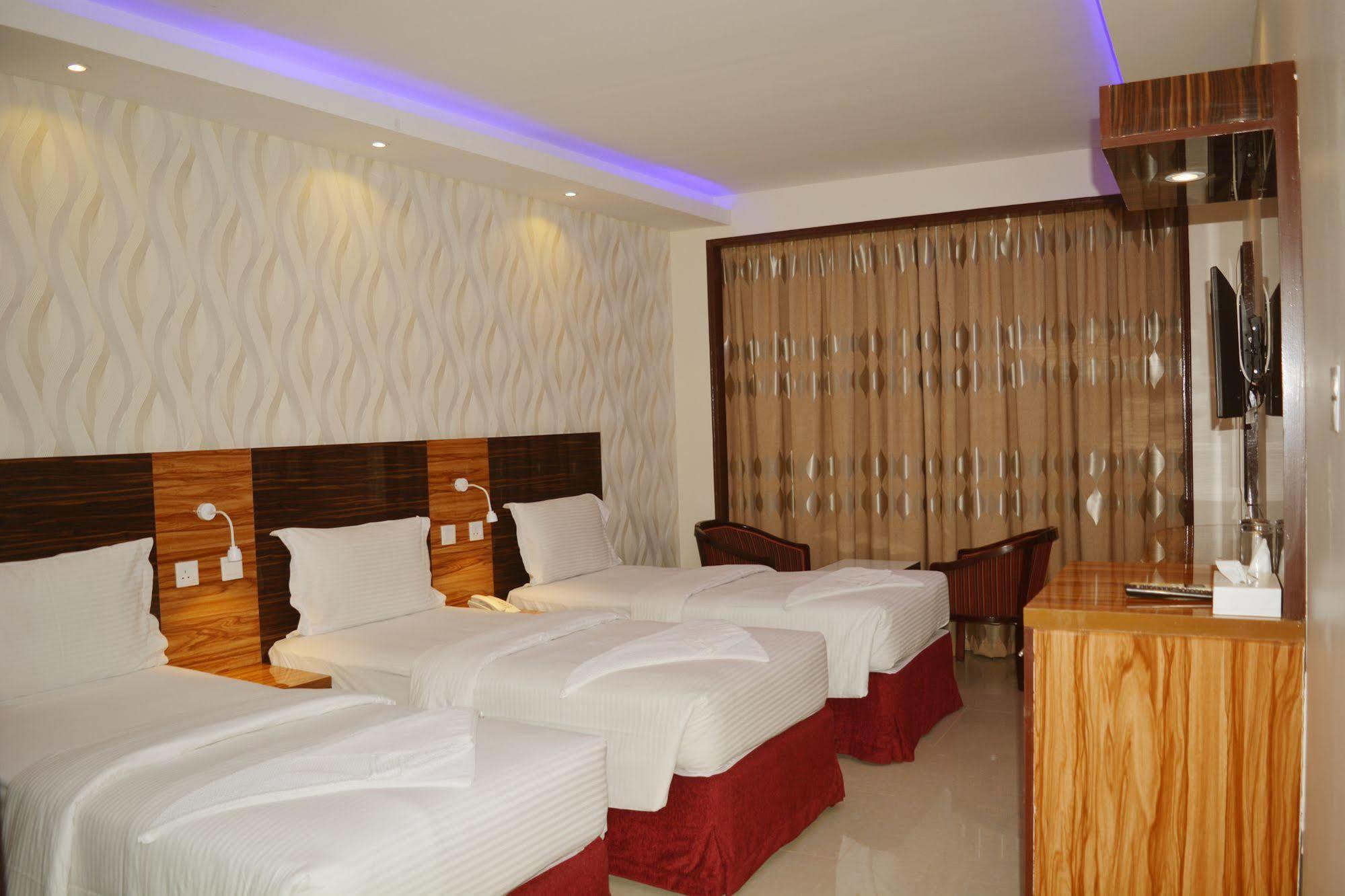 Zagy Hotel Dubaï Extérieur photo