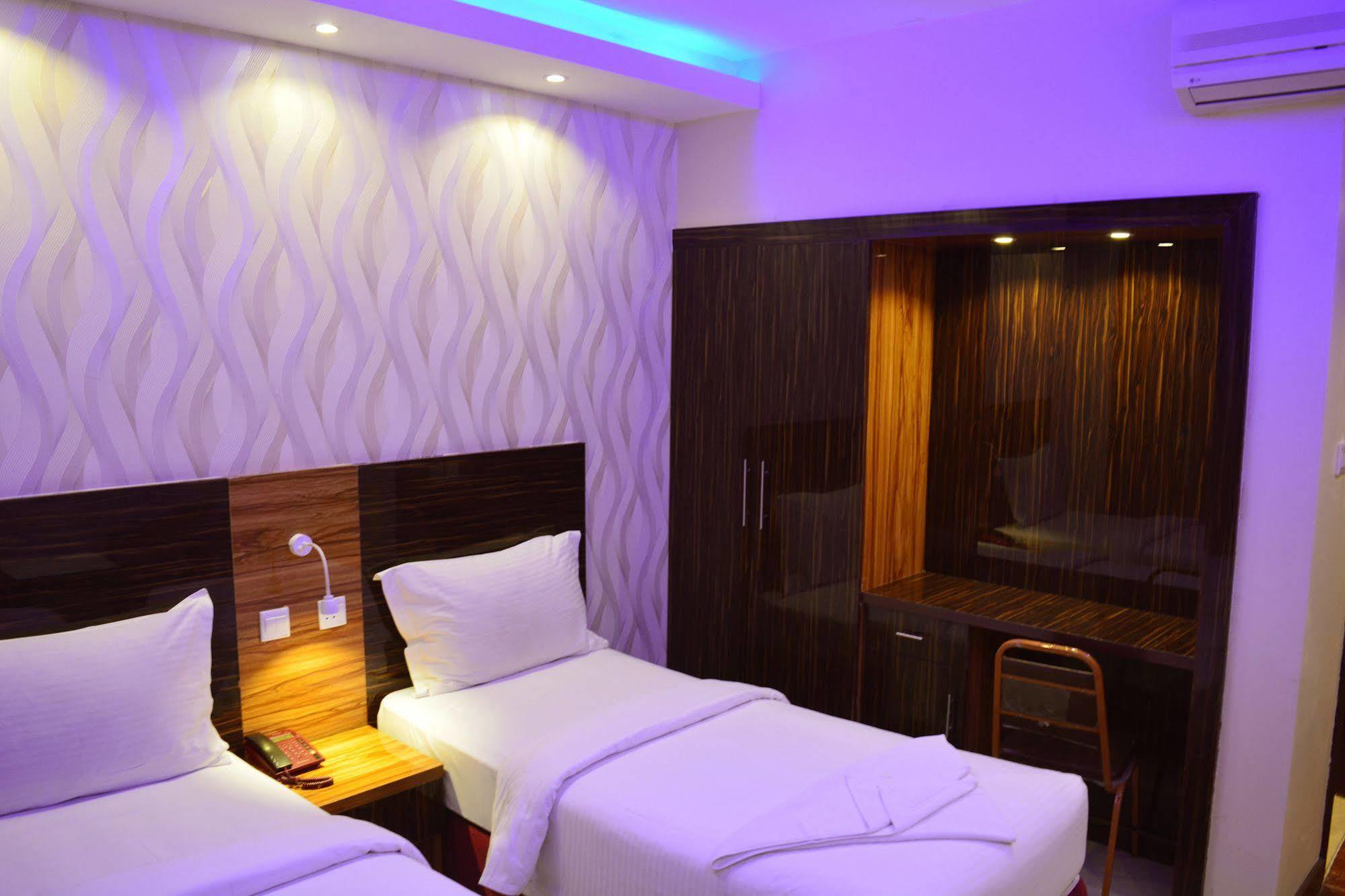 Zagy Hotel Dubaï Extérieur photo