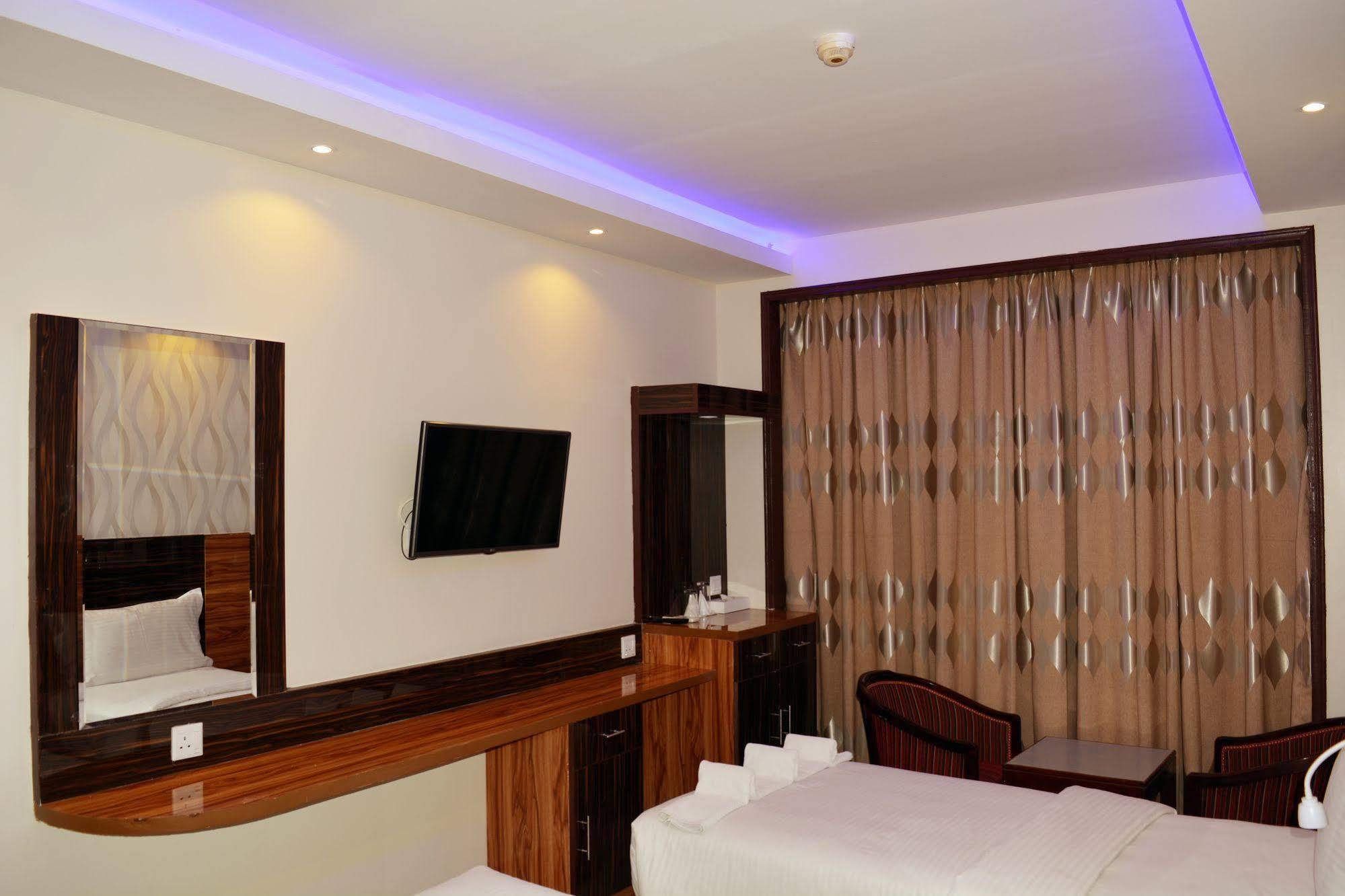 Zagy Hotel Dubaï Extérieur photo