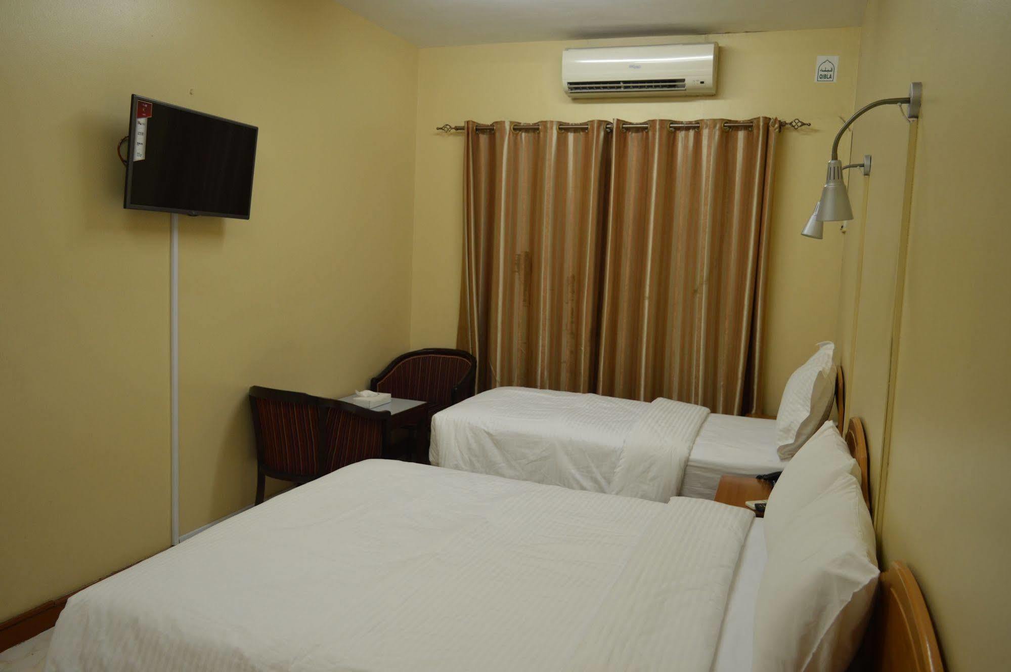 Zagy Hotel Dubaï Extérieur photo